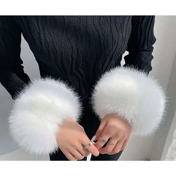 No Brand Accessories - White Elegant Faux Fur Cuffed Sleeve Arm Warmers-One Size